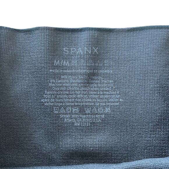 Spanx Look At Me Now Seamless Camo Leggings Women’s size Medium - Picture 5 of 5